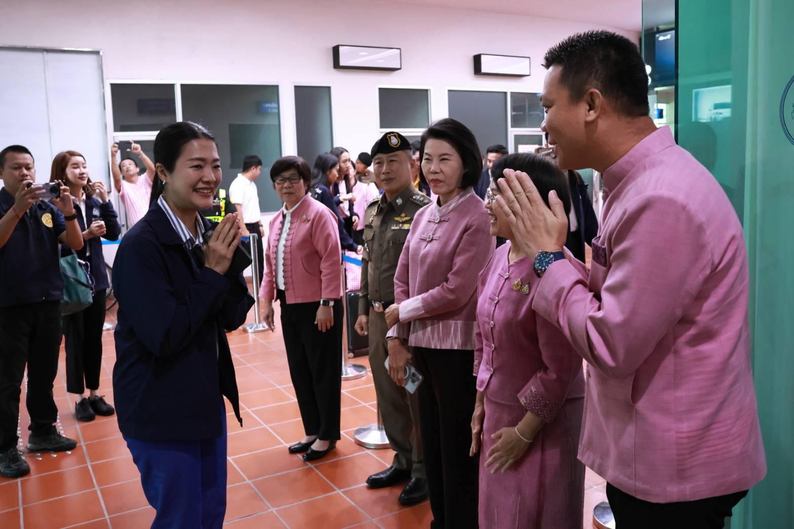 พช.ลำปาง ร่วมให้การต้อนรับรัฐมนตรีช่วยว่าการกระทรวงมหาดไทย และคณะ