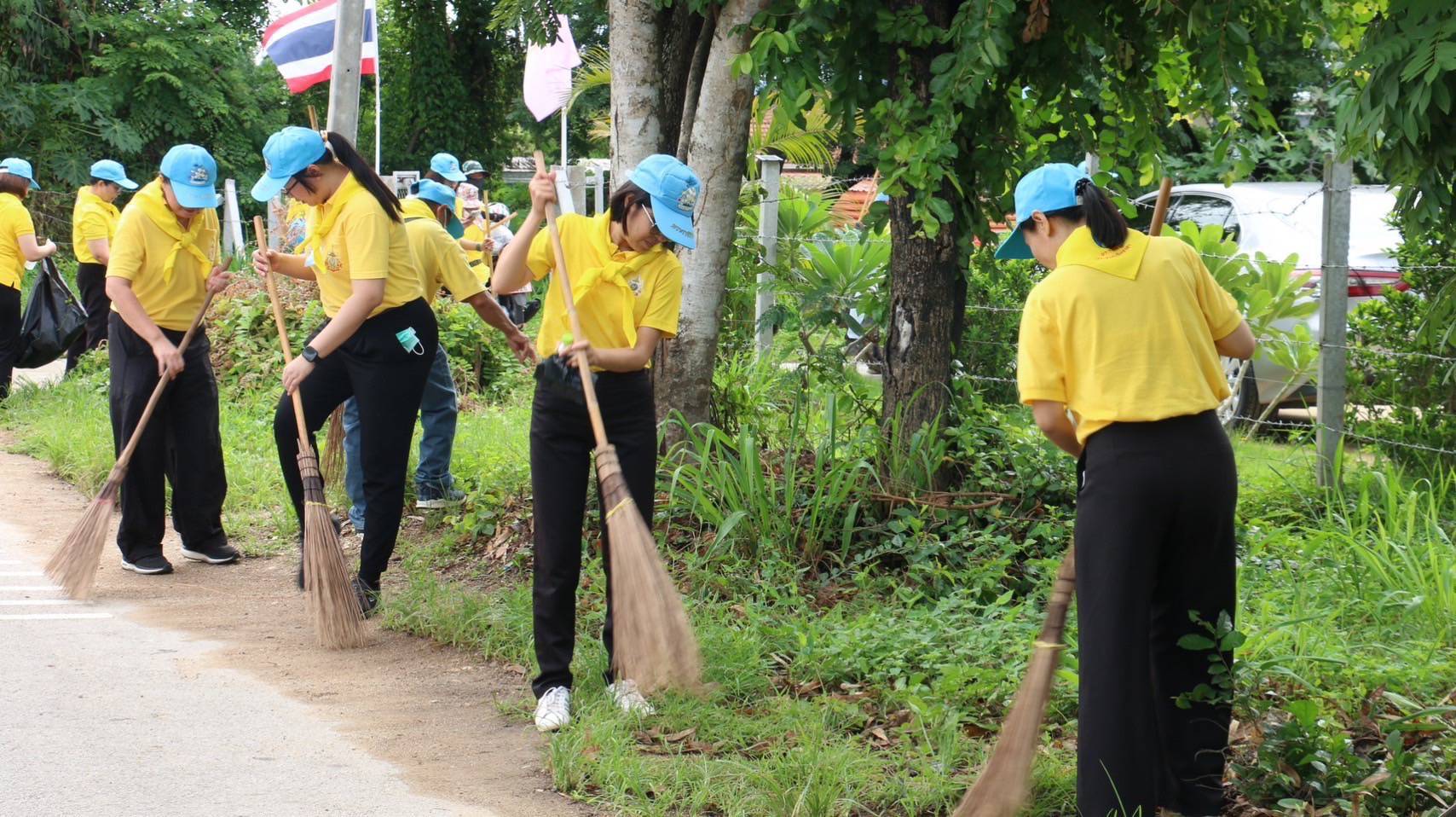 พช.ลำปาง ร่วมกิจกรรมจิตอาสาพัฒนา เนื่องในวันคล้ายวันสวรรคต พระบาทสมเด็จพระปรเมนทรมหาอานันทมหิดล พระอัฐมรามาธิบดินทร (วันอานันทมหิดล)