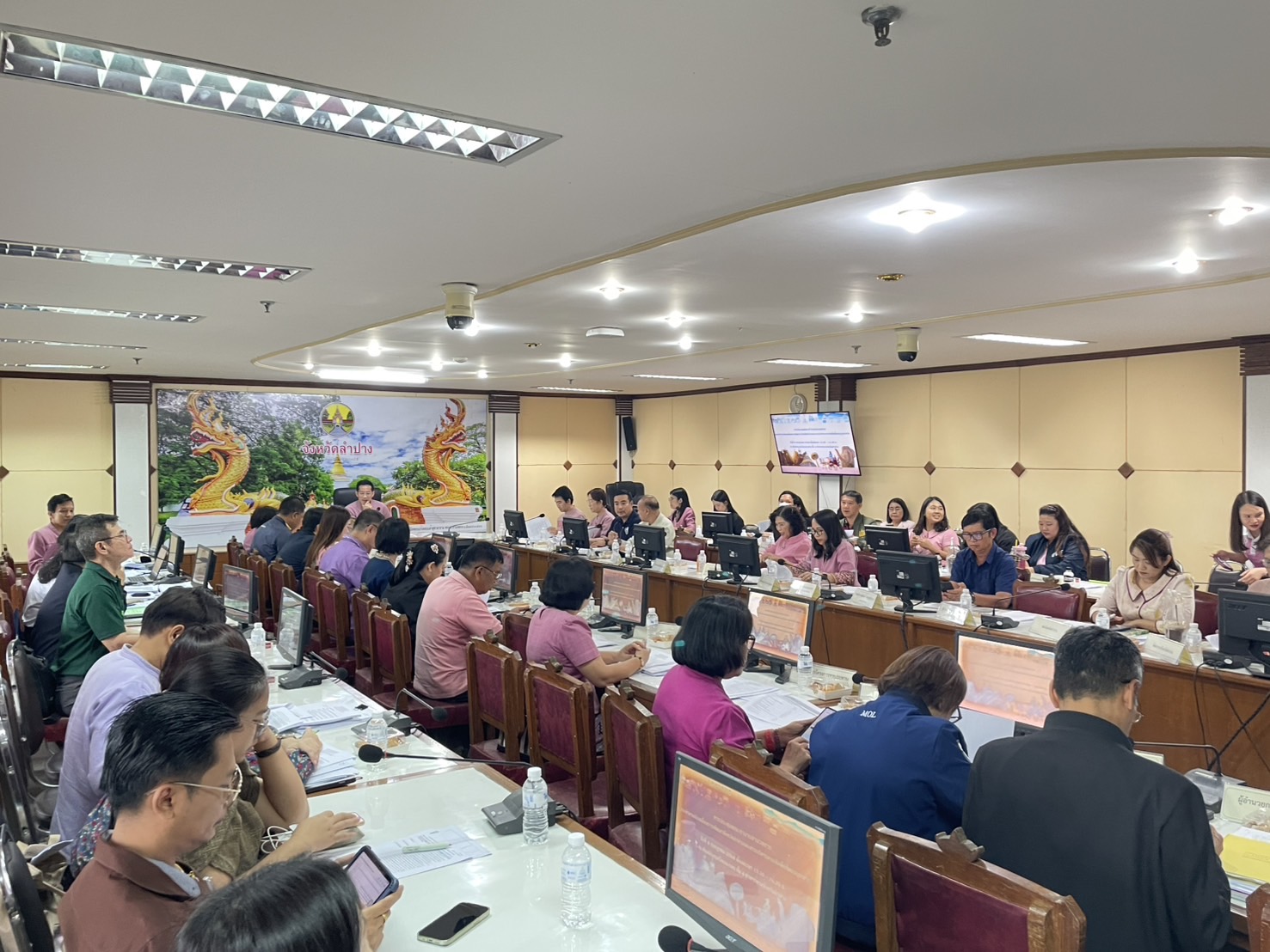 พช.ลำปาง ร่วมประชุมกลั่นกรองโครงการตามแผนปฏิบัติราชการประจำปีของจังหวัดลำปาง ประจำปีงบประมาณ พ.ศ. 2570
