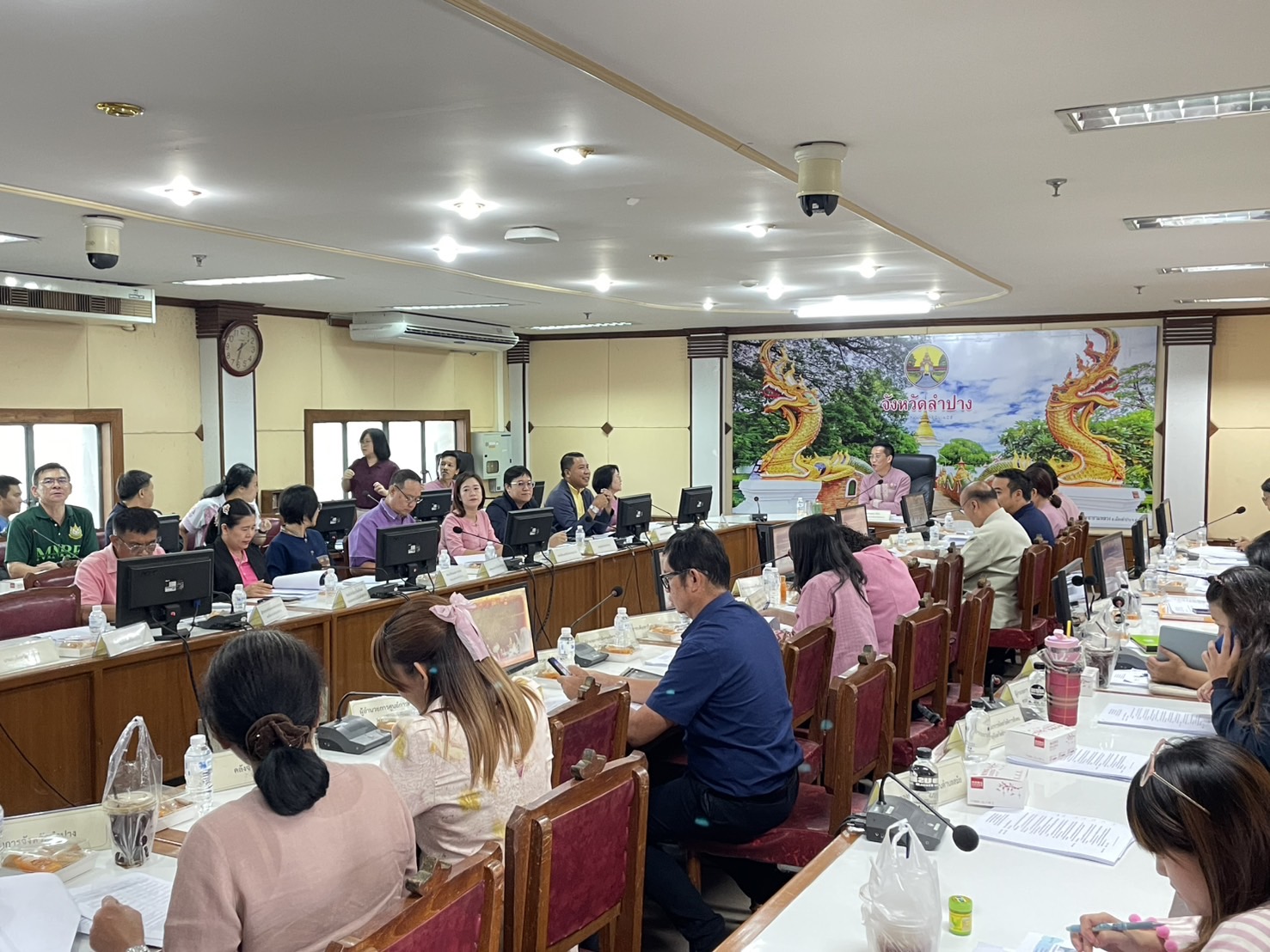 พช.ลำปาง ร่วมประชุมกลั่นกรองโครงการตามแผนปฏิบัติราชการประจำปีของจังหวัดลำปาง ประจำปีงบประมาณ พ.ศ. 2570