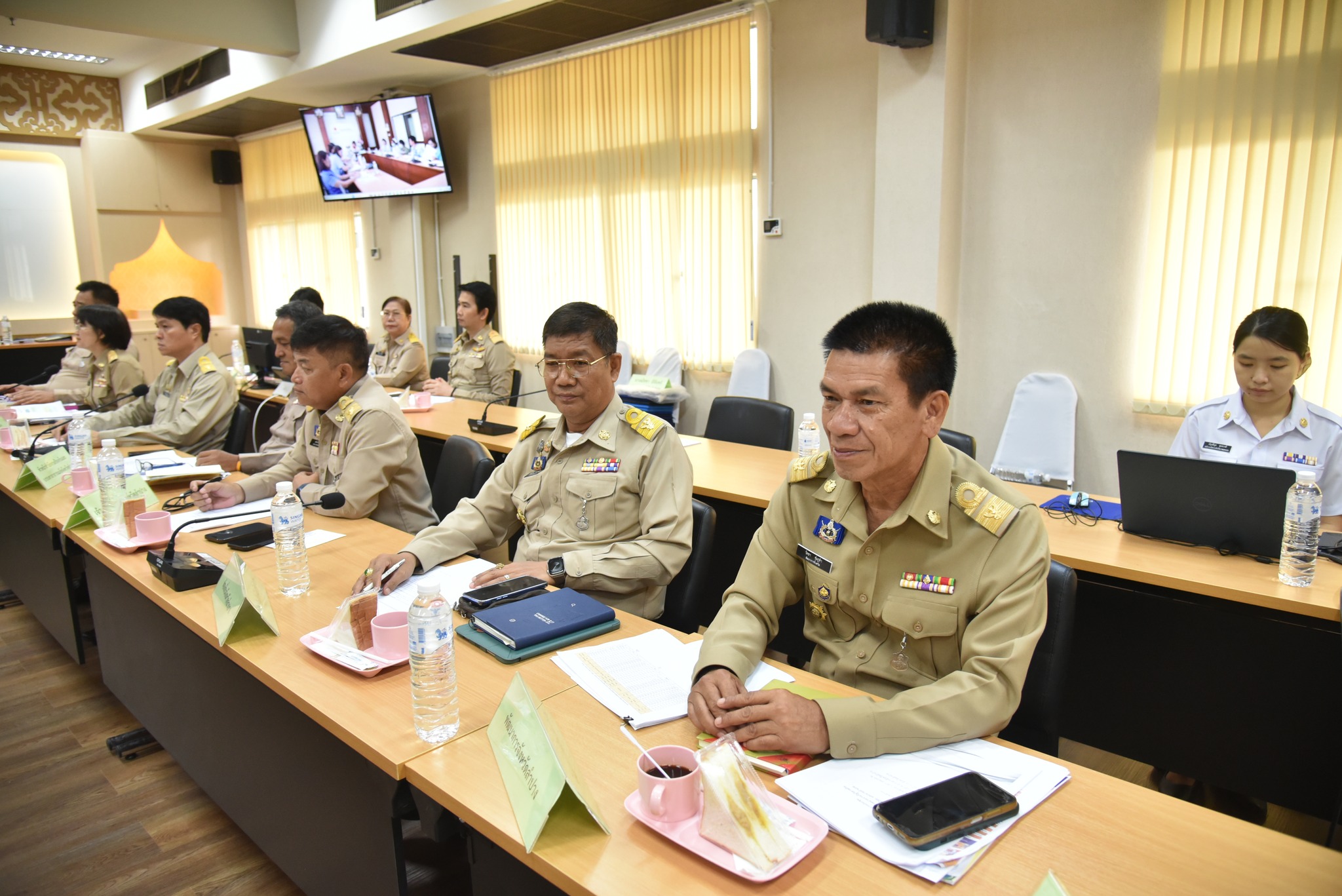 พช.ลำปาง ประชุมนายอำเภอ หัวหน้าส่วนราชการและรัฐวิสาหกิจในสังกัดกระทรวงมหาดไทย ประจำเดือนมิถุนายน 2568