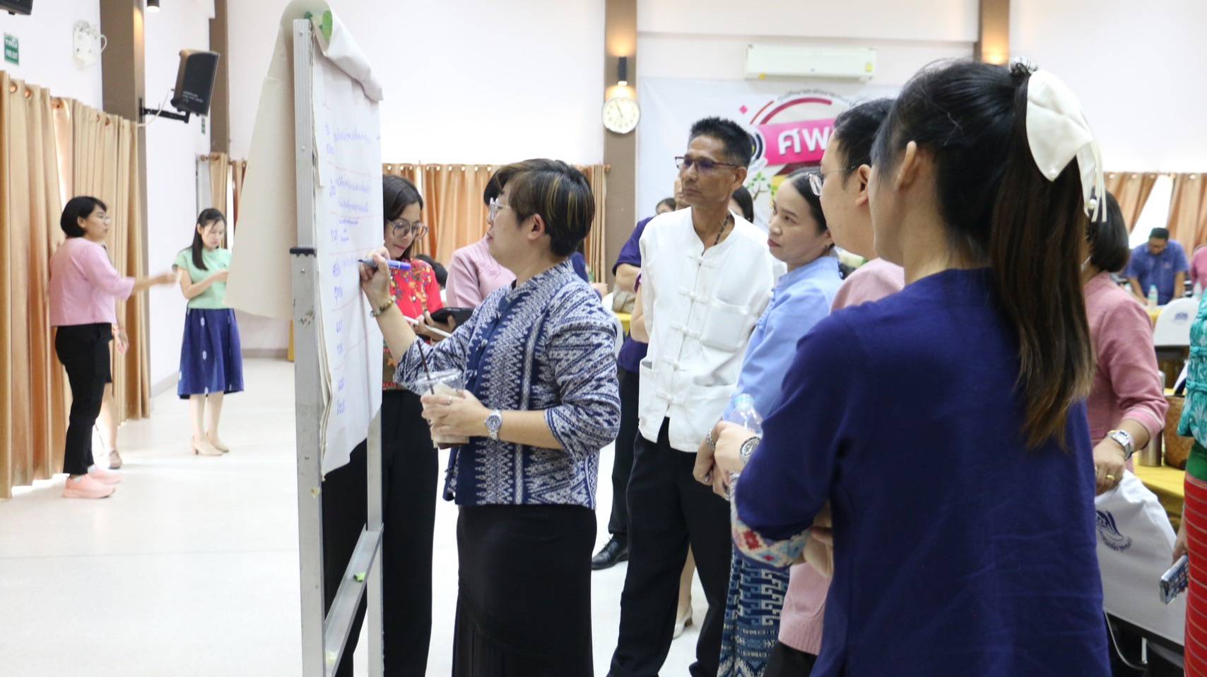 พช.ลำปาง จัดประชุมเชิงปฏิบัติการจัดทำแผนพัฒนาชุมชนเชิงพื้นที่แบบบรูณาการ ประจำปีงบประมาณ พ.ศ. 2568