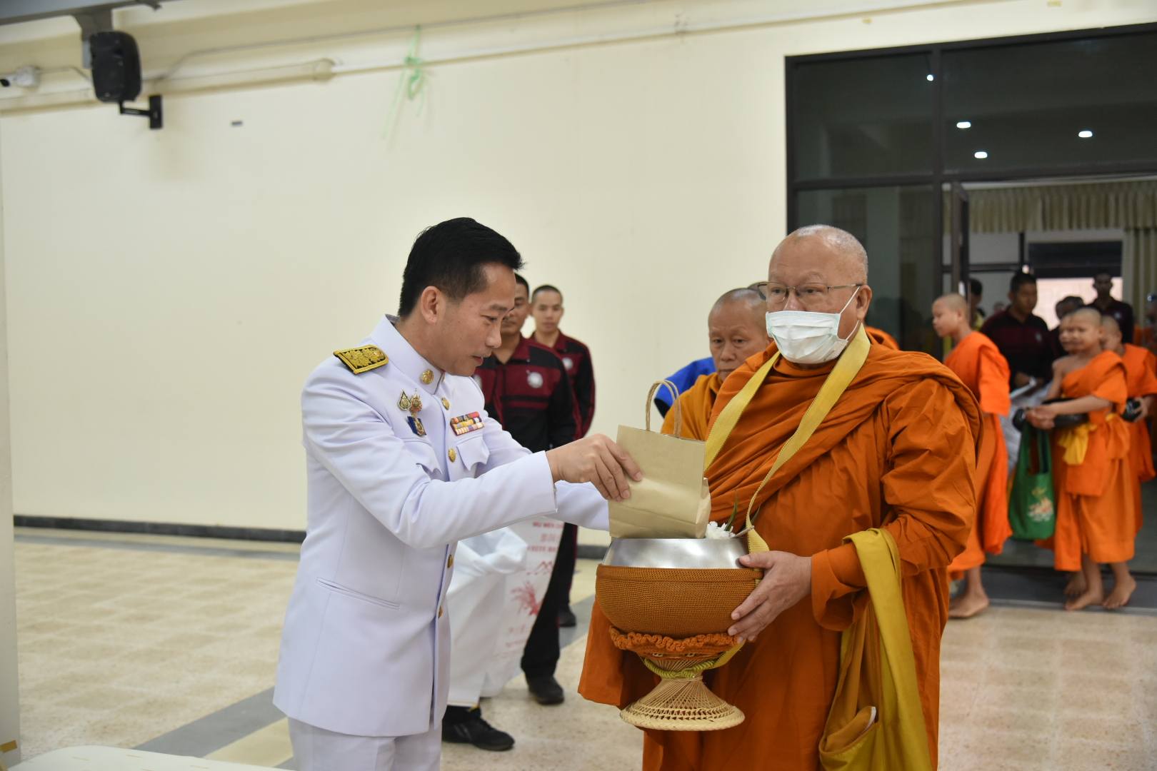 พช.ลำปาง ร่วมพิธีเจริญพระพุทธมนต์และทำบุญตักบาตรถวายพระราชกุศล พระเจ้าวรวงศ์เธอ พระองค์เจ้าโสมสวลี กรมหมื่นสุทธนารีนาถ เนื่องในวันคล้ายวันประสูติ