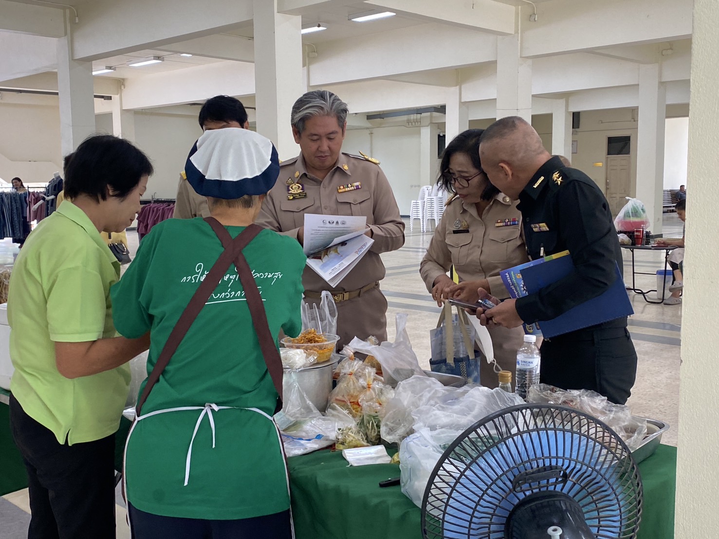 พช.ลำปาง จัดกิจกรรมกาดนัดชุมชนคนลำปาง @ ศาลากลางจังหวัดลำปาง ครั้งที่ 81