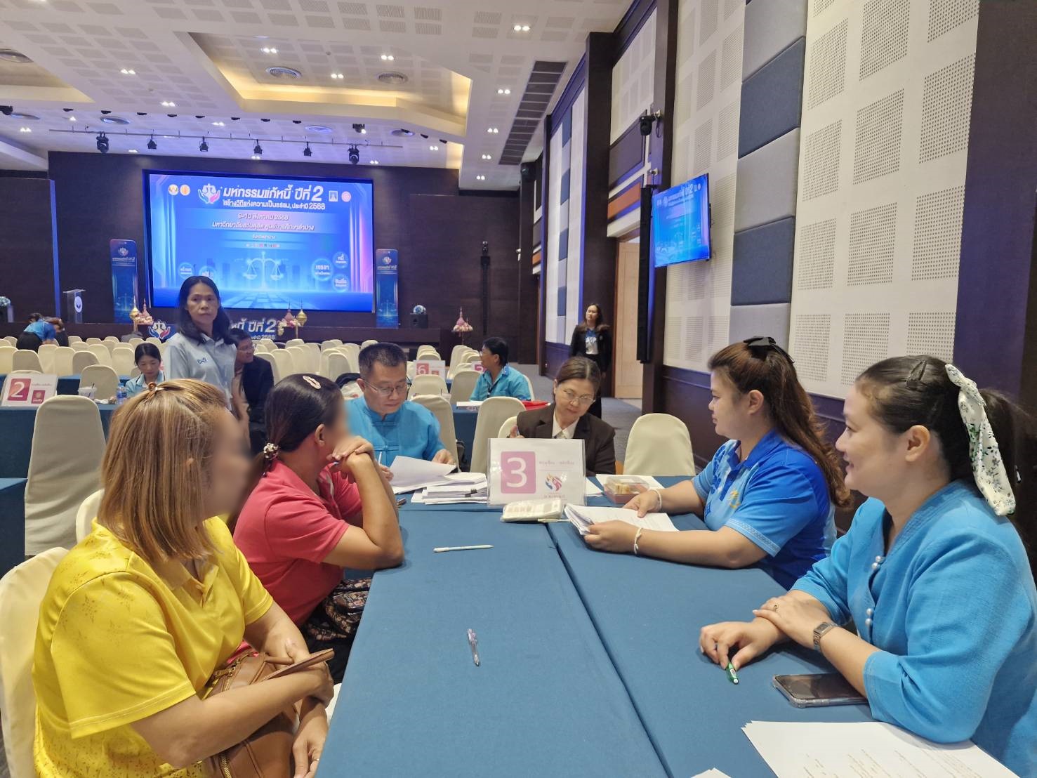 พช.ลำปาง นำลูกหนี้กองทุนพัฒนาบทบาทสตรี เข้าร่วมโครงการไกล่เกลี่ยก่อนฟ้องในงาน “มหกรรมแก้หนี้ปีที่ 2 สร้างวิถีแห่งความเป็นธรรม ประจำปี 2568” มูลค่าเงินไกล่เกลี่ยทั้งสิ้น 3,084,610 บาท