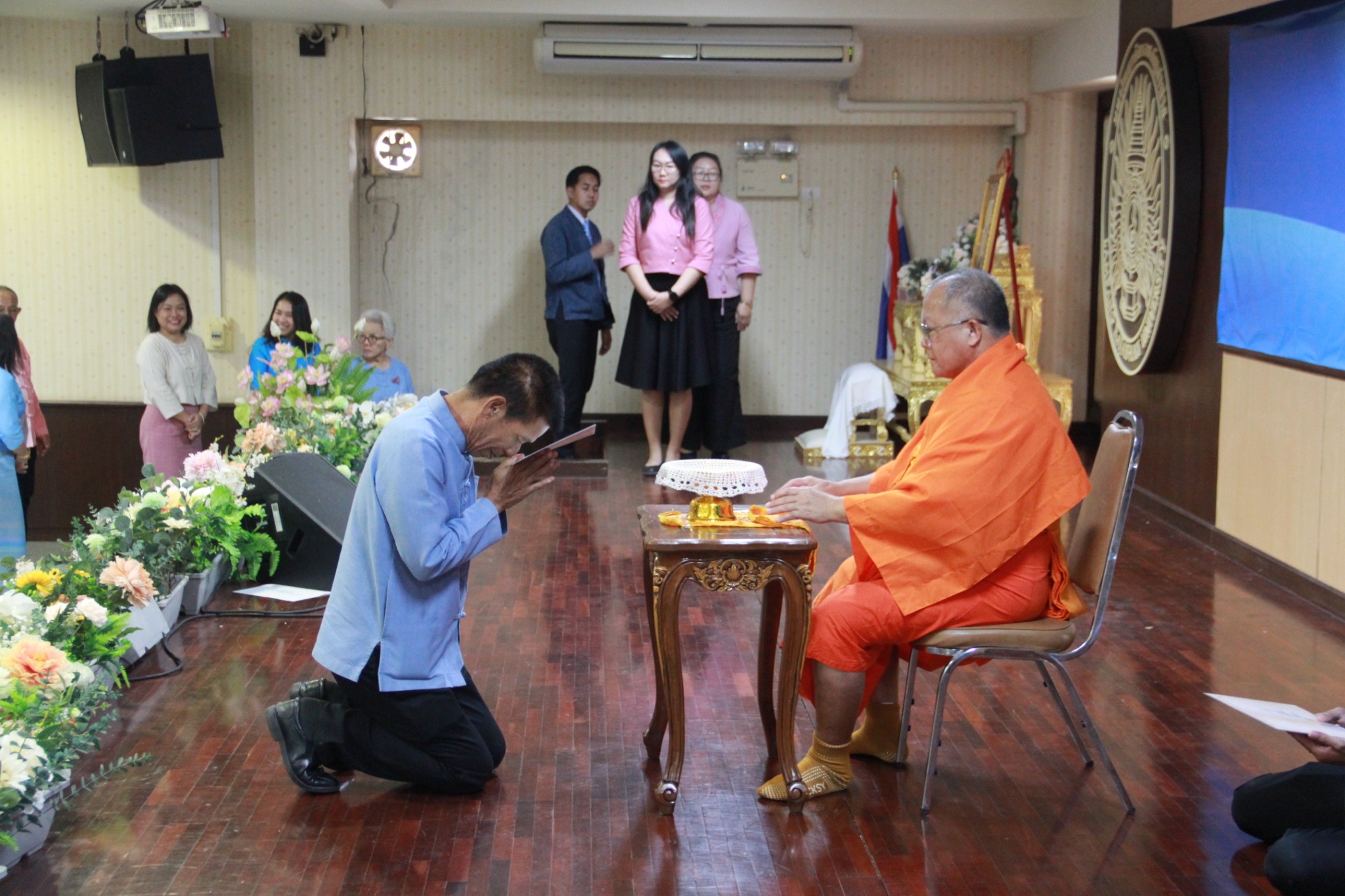 พช.ลำปาง รับเกียรติบัตรยกย่ององค์กรคุณธรรมต้นแบบ ในงานสมัชชาคุณธรรมและตลาดนัดคุณธรรม ประจำปี 2568 สานพลังทุกภาคส่วนเดินหน้าสู่ “จังหวัดคุณธรรมต้นแบบ”