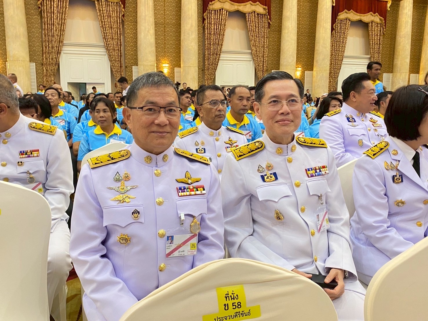จังหวัดลำปาง : ผู้ว่าราชการจังหวัดลำปาง เฝ้ารับเสด็จสมเด็จพระนางเจ้าฯ พระบรมราชินี ในโอกาสเสด็จฯ แทนพระองค์ พระราชทานเงินขวัญถุงกองทุนแม่ของแผ่นดิน ประจำปี 2568