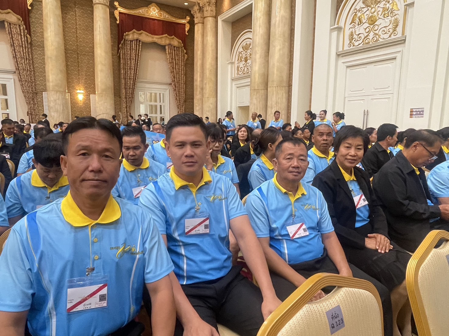 จังหวัดลำปาง : ผู้ว่าราชการจังหวัดลำปาง เฝ้ารับเสด็จสมเด็จพระนางเจ้าฯ พระบรมราชินี ในโอกาสเสด็จฯ แทนพระองค์ พระราชทานเงินขวัญถุงกองทุนแม่ของแผ่นดิน ประจำปี 2568