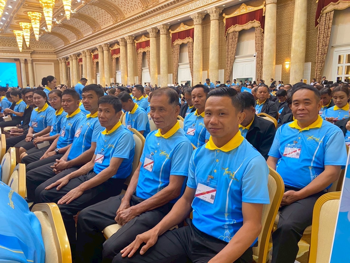 จังหวัดลำปาง : ผู้ว่าราชการจังหวัดลำปาง เฝ้ารับเสด็จสมเด็จพระนางเจ้าฯ พระบรมราชินี ในโอกาสเสด็จฯ แทนพระองค์ พระราชทานเงินขวัญถุงกองทุนแม่ของแผ่นดิน ประจำปี 2568