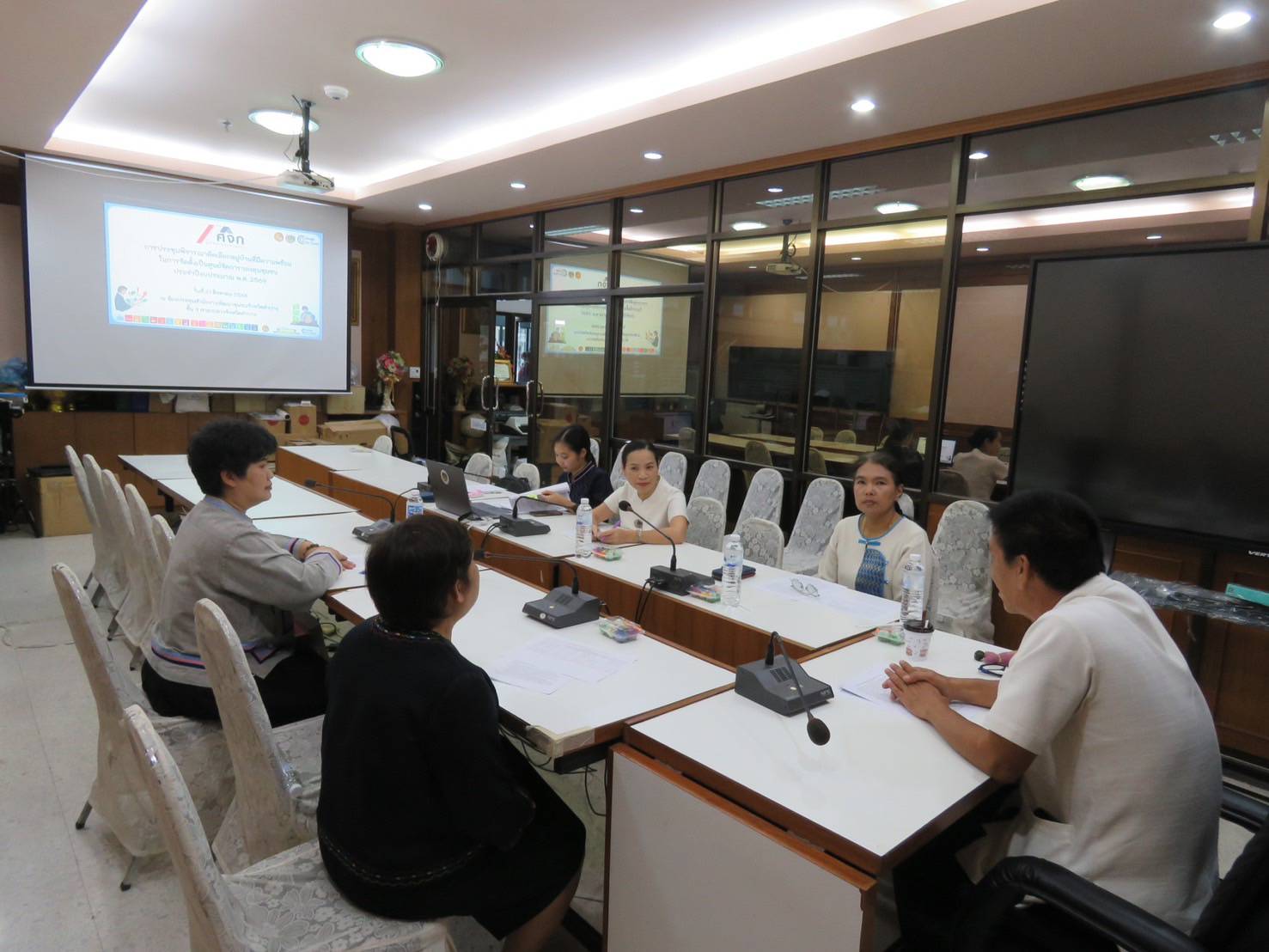 พช.ลำปาง จัดประชุมพิจารณาคัดเลือกหมู่บ้านที่มีความพร้อมในการจัดตั้งเป็นศูนย์จัดการกองทุนชุมชน ประจำปีงบประมาณ พ.ศ. 2569