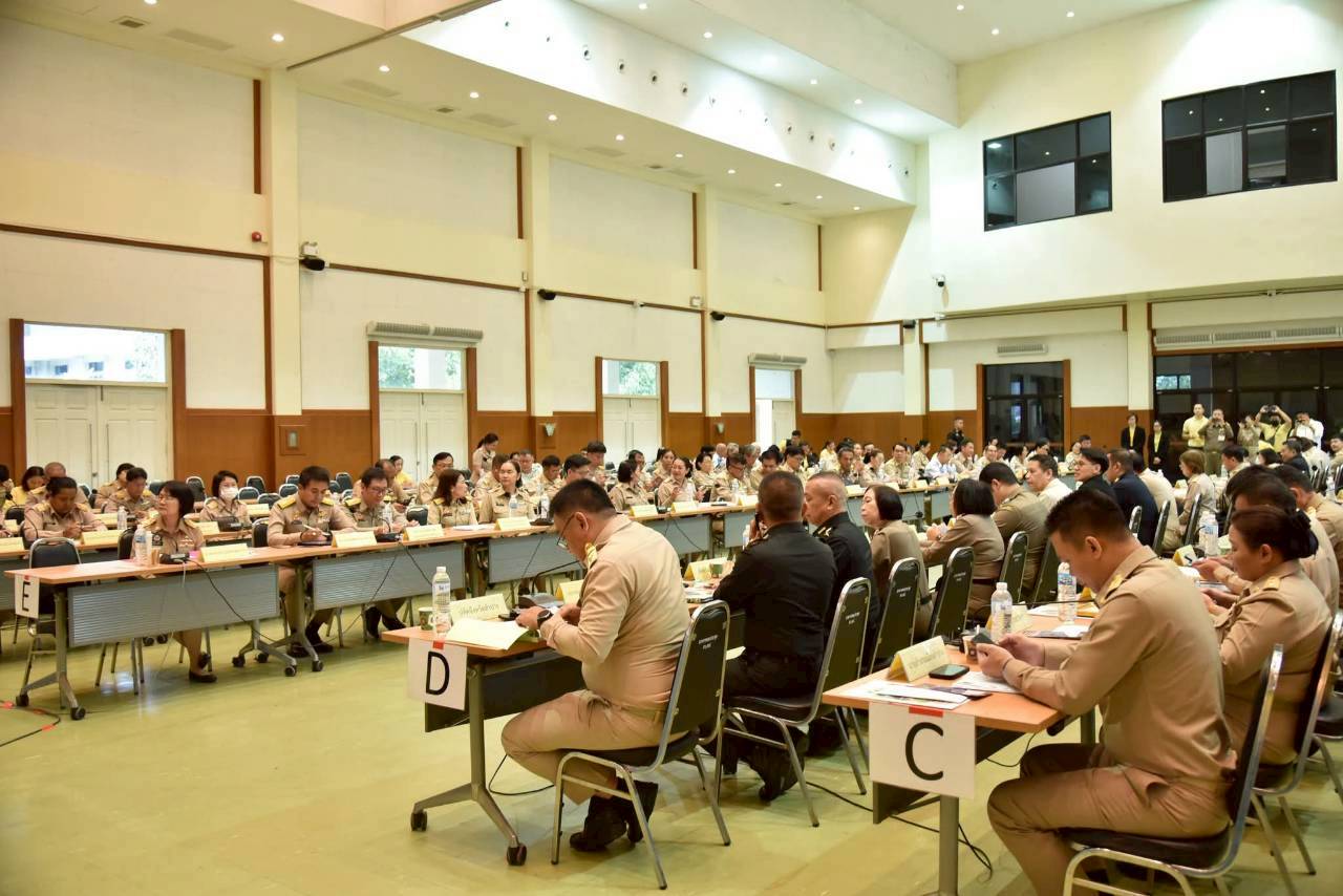 พช. ลำปาง เข้าร่วมประชุมคณะกรมการจังหวัดและหัวหน้าส่วนราชการจังหวัดลำปาง ครั้งที่ 8/2568