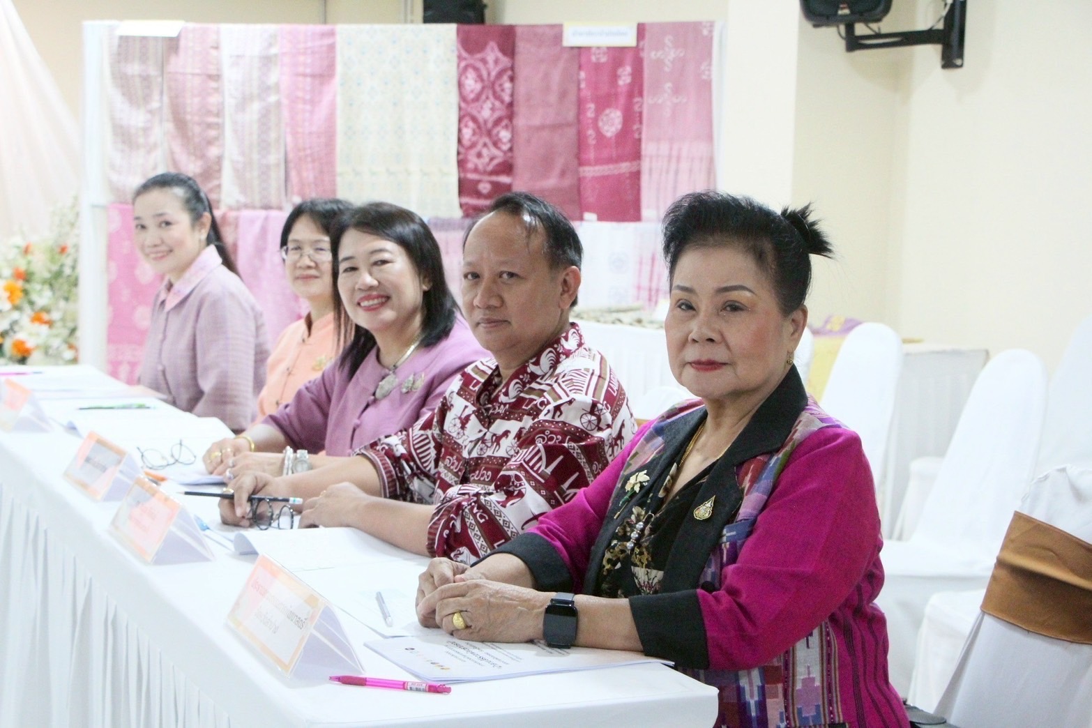 จังหวัดลำปาง จัดการประกวดผ้าลายพระราชทาน “ผ้าลายสิริราชพัสตราภรณ์” และงานหัตถกรรมระดับจังหวัด ประจำปี 2568